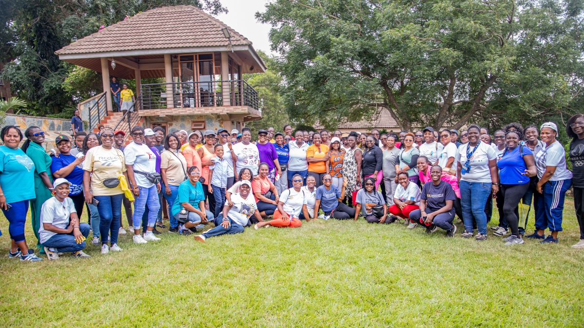 group photo - Breakfast Meeting with Female Chiefs and Principals staff category