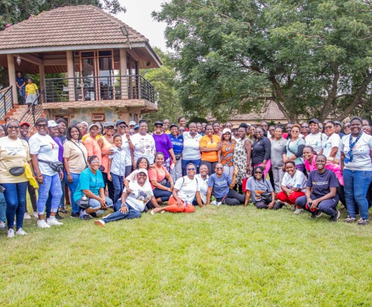 group photo - Breakfast Meeting with Female Chiefs and Principals staff category